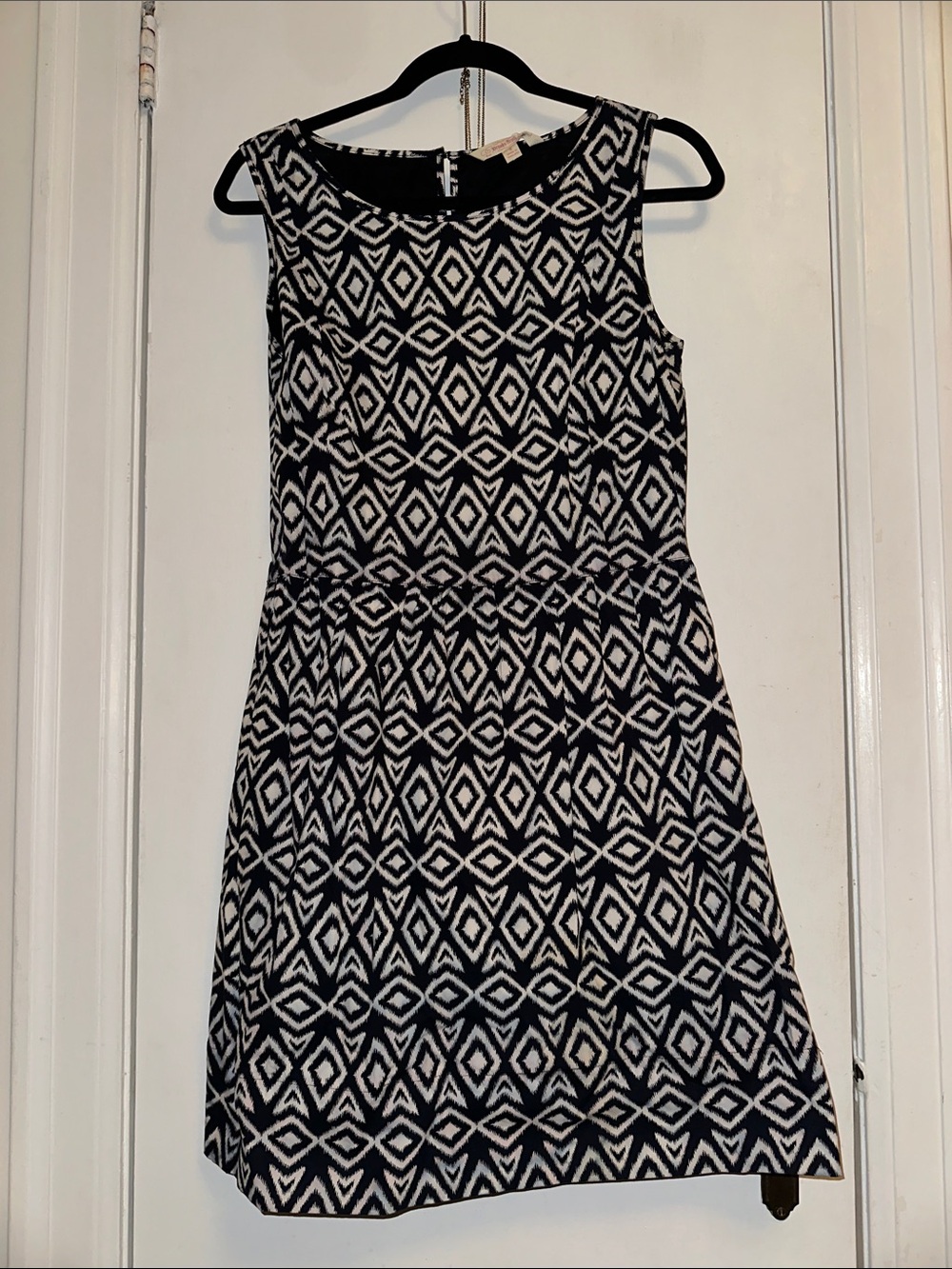 Brooks Brothers Blue & White Geometric Sleeveless Fit-and-Flare Dress